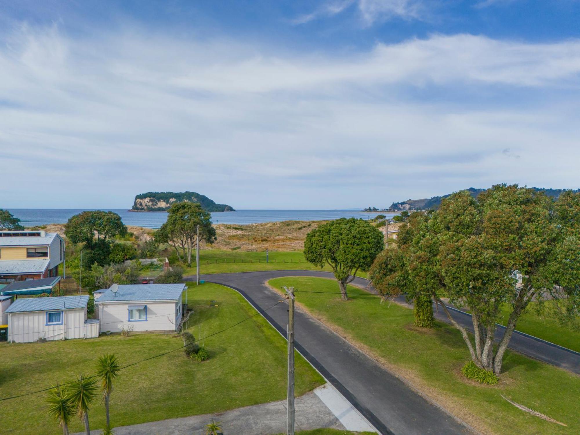 Coast Awhile - Whangamata Holiday Home Dış mekan fotoğraf